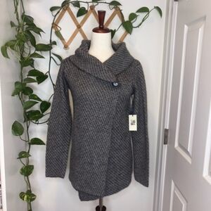 MAX STUDIO Wool Blend Gray Herringbone Wrap Cardigan Sweater Jacket